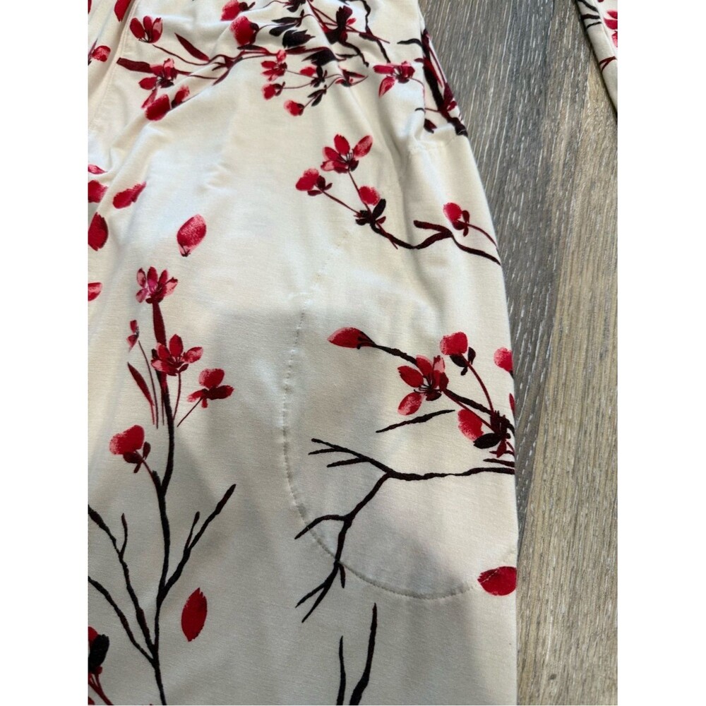 Soma cherry blossom robe small - Picture 2 of 11